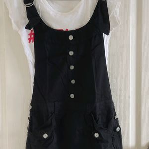 Gorgeous short black dungaree with inner top