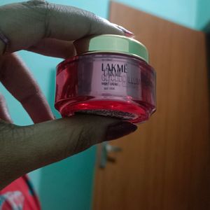 Lakme Night Cream