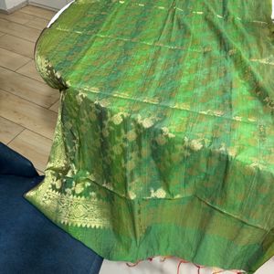 Green Mehndi Banarasi Dupatta..