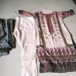 Pakistani Suit Set