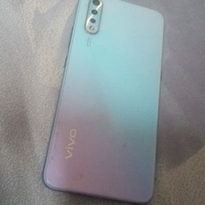 Vivo S1 Mobile.       1000 Me Thik Ho Jayega