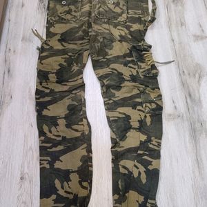 Army Colour Cargo Jeans (Waist 32) (E.89)