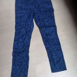 6 Wearable Jeans Good Condition
