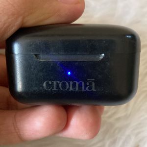 CROMA EARPODS Good condition