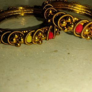 Gold Multicolor Alloy Kangan