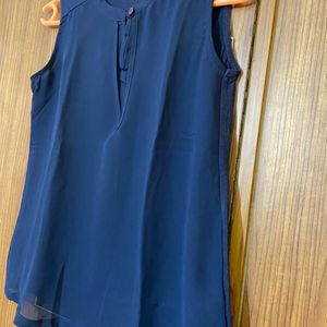 Sleeveless Top By Max | Navy Blue