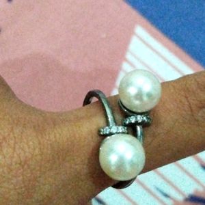 Ariana Grande Wedding Inspired Pearl Ring