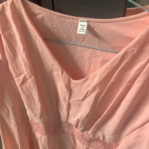 Beautiful Peach Top