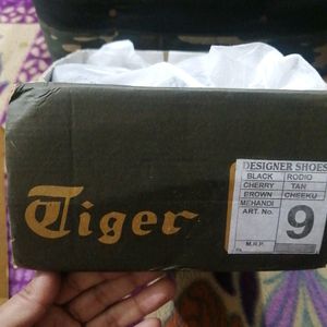 Brand New Tiger Men Shoe