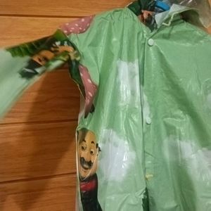 Rain Coat In Motu Patlu Print For 4 To 5 Year Kid