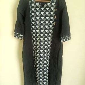 anvii Kurta - Size 34