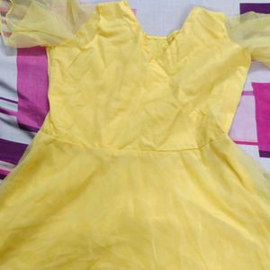 YELLOW MINI PARTY DRESS