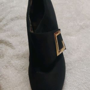 A Stelatoes Footwear (Size 39)