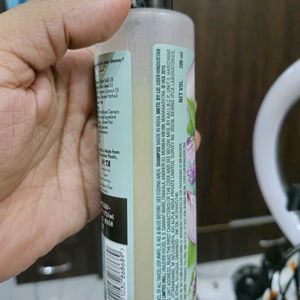 Love Beauty & Planet Hairfall Control Shampoo