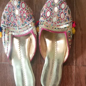 Rajasthani Open Toe Mojdi