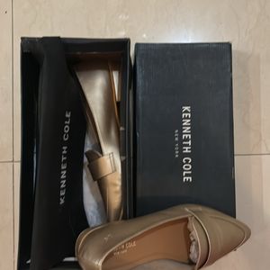 Brand New Kenneth Cole Gold Ballerinas