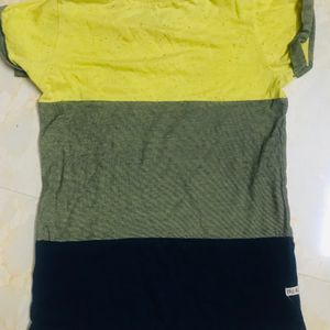 Brand Boys T Shirt Like New