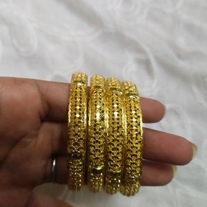 Bangles..!✨