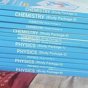 Class 12th Physics And Chemistry Aakash Module