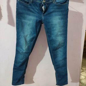 Lee Cooper Low Waist Jeans Very Comfortable.