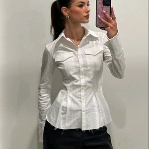 Fitted White Collared Shirt