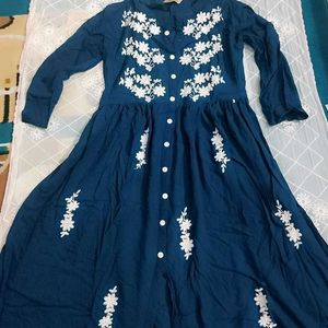 Chikankari Kurti...