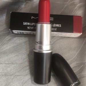 Mac lipstick