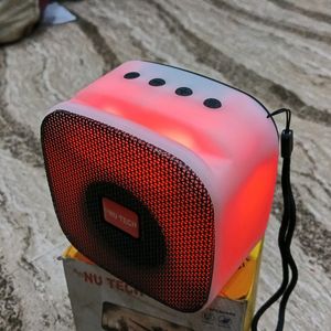 NU TECH BLUETOOTH SPEAKER WITH LED BULB