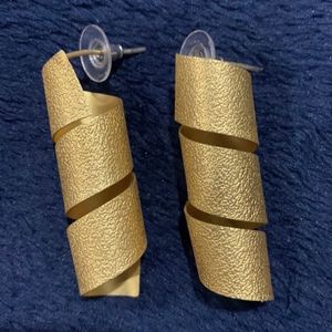 Gold Egyptian Earrings