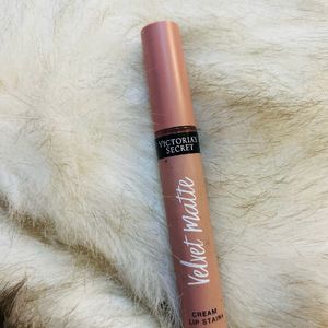 Victoria Secret Velvet Matte Cream Lip Stain