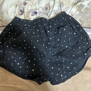 Star Shorts