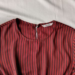 New Snidel Stripped Maroon Crop Top