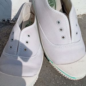 White Shoes Sport Shoe