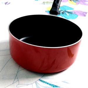 Brand New Non Stick Sause Pan (Red Colour)