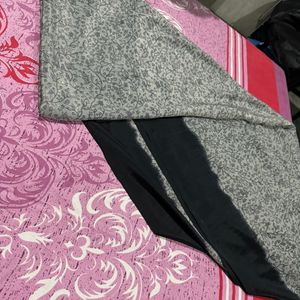 Combo Sari With Hanging Decorated Peice