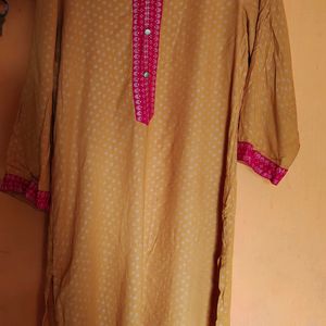 Women Beautiful Kurta