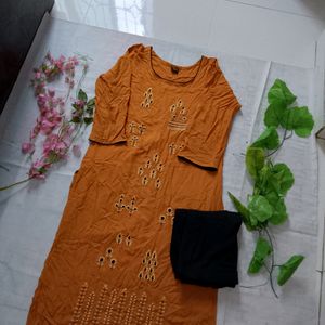 Kurti Legins Set