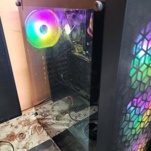 Desktop Pc RGB In Best Condition