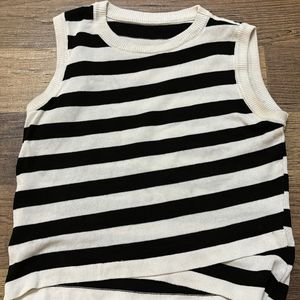 Beautiful Striped Crop Top(price Drop🥳)