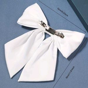 Soft Girl Bow Clip