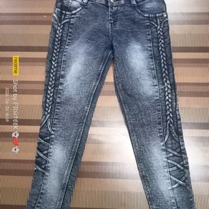 (K-26) 28 Size Slim Fit Denim Jeans