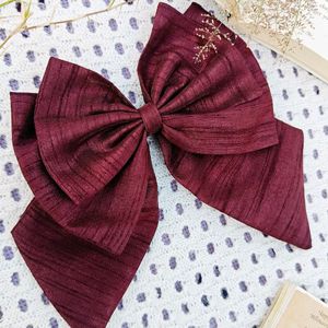 Marron Bow Clip