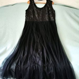 Black Wedding party Wear Gown Size issue