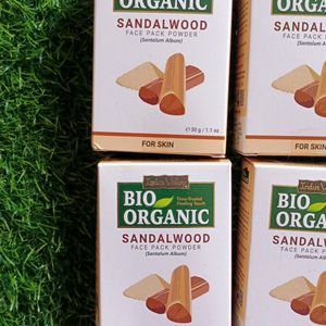 Indus Valley Bio Organic Sandalwood Face Pack