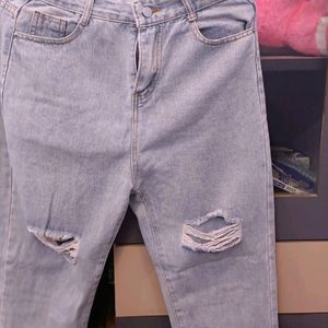 Urbanic Boyfriend Jeans