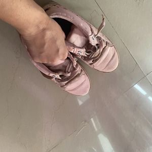 Pink Sneaker