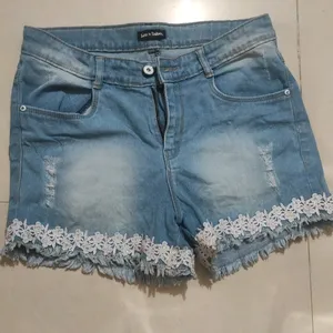 denim light blue lace short slightly ripped