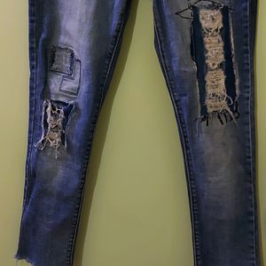 Women's Jeans.