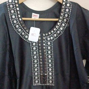 EMBROIDERED KURTI