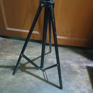 Tripod